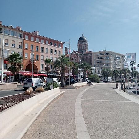 Lou pescadou Saint-Raphael (Var) Exterior foto